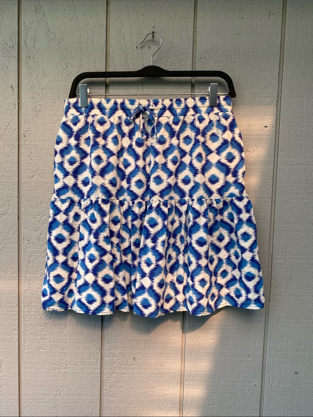 Knox Rose Blue and White Tiered Ikat-Pattern Skirt